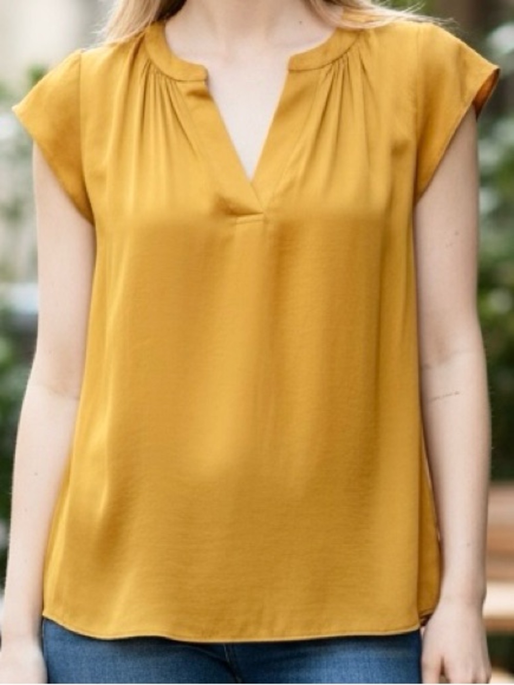 LOFT Mustard Yellow Flutter Sleeve Blouse XS Lightweight Summer Top